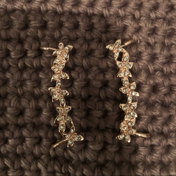 PacSun Jewelry - Cuff earrings ( no piercing needed)